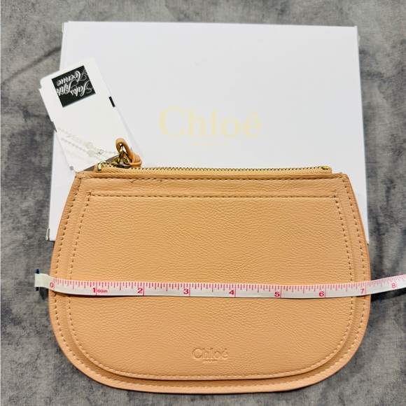 Chloe Pouch Authentic - Picture 4 of 8